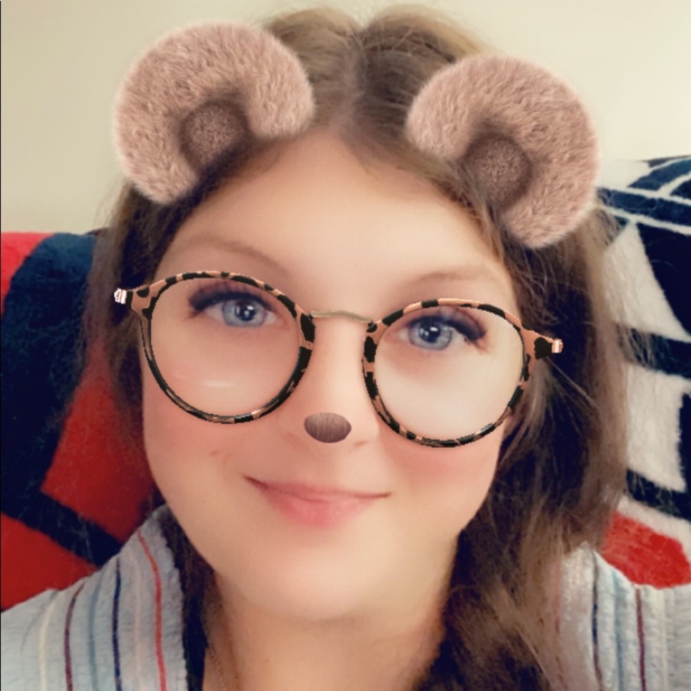 Meet your Posher, 🌸Bri🌸